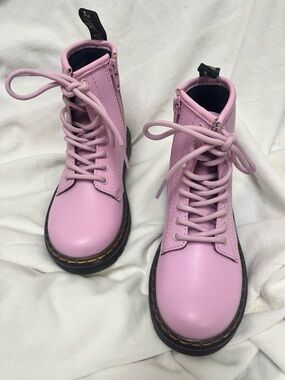 Girls Dr Martens Zavala J Combat Boot